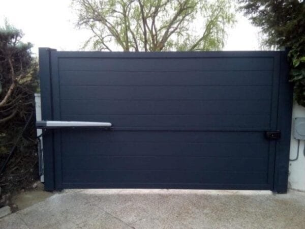 instalar un motor para puerta abatible batiente.
